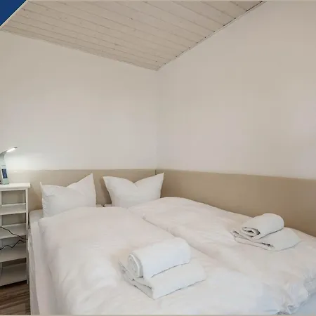 Apartment On The Backwaters, Luetow *